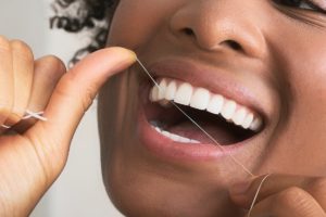 10 THINGS TO DO TO KEEP YOUR TEETH AND MOUTH HEALTHY